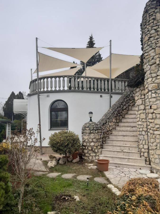Steinhaus Bed & Breakfast Kestel Dış mekan fotoğraf