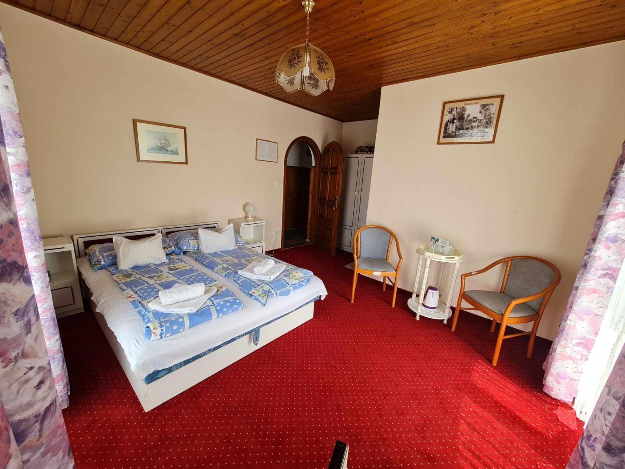 Steinhaus Bed & Breakfast Kestel Dış mekan fotoğraf