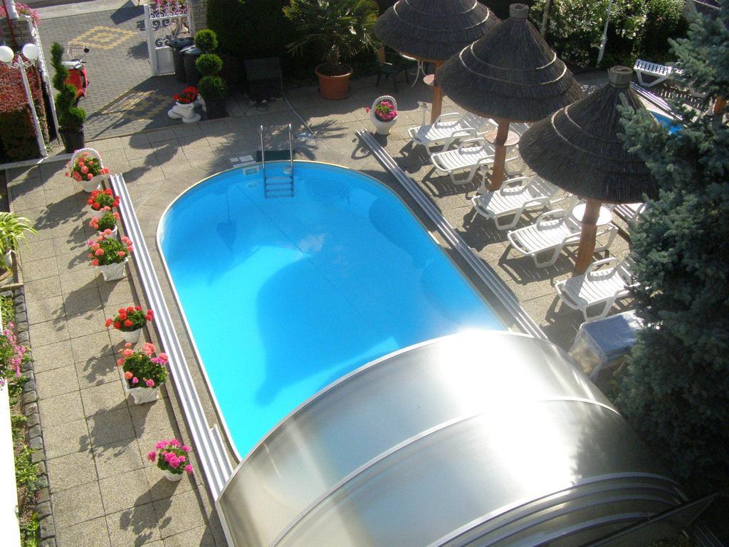 Steinhaus Bed & Breakfast Kestel Dış mekan fotoğraf
