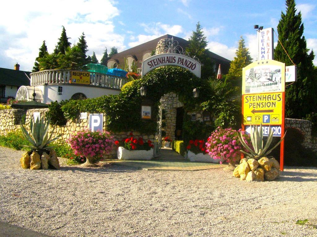 Steinhaus Bed & Breakfast Kestel Dış mekan fotoğraf