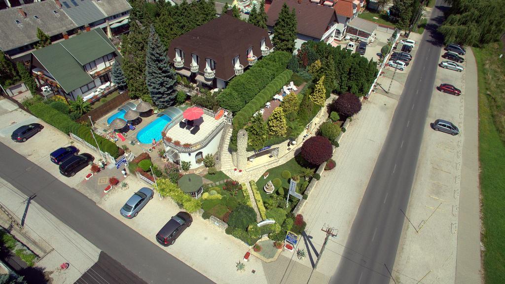 Steinhaus Bed & Breakfast Kestel Dış mekan fotoğraf