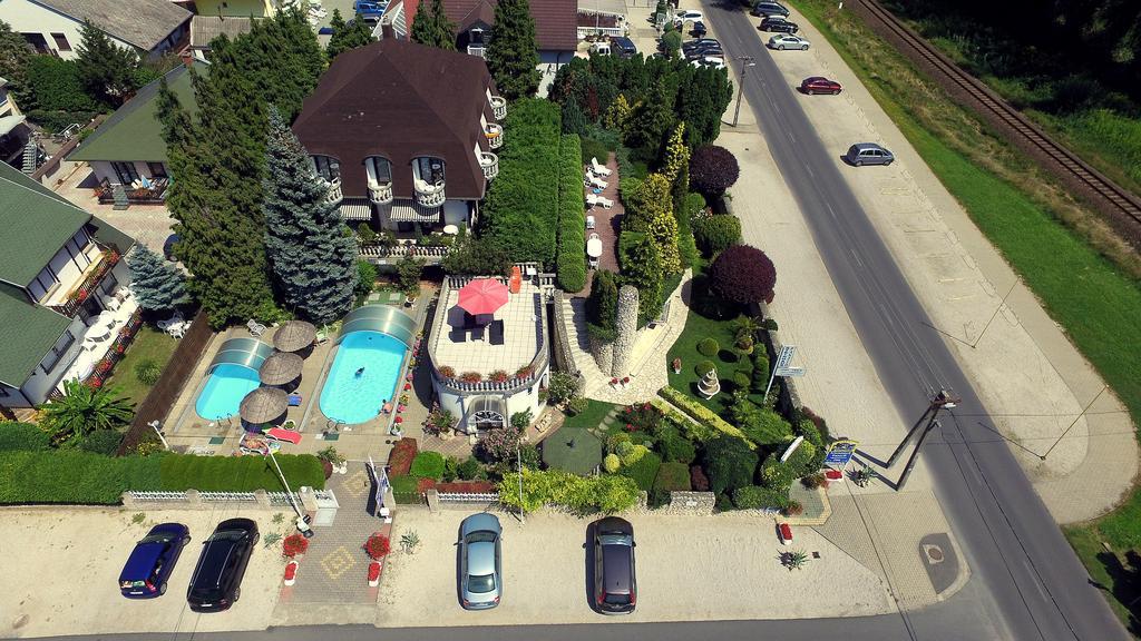 Steinhaus Bed & Breakfast Kestel Dış mekan fotoğraf