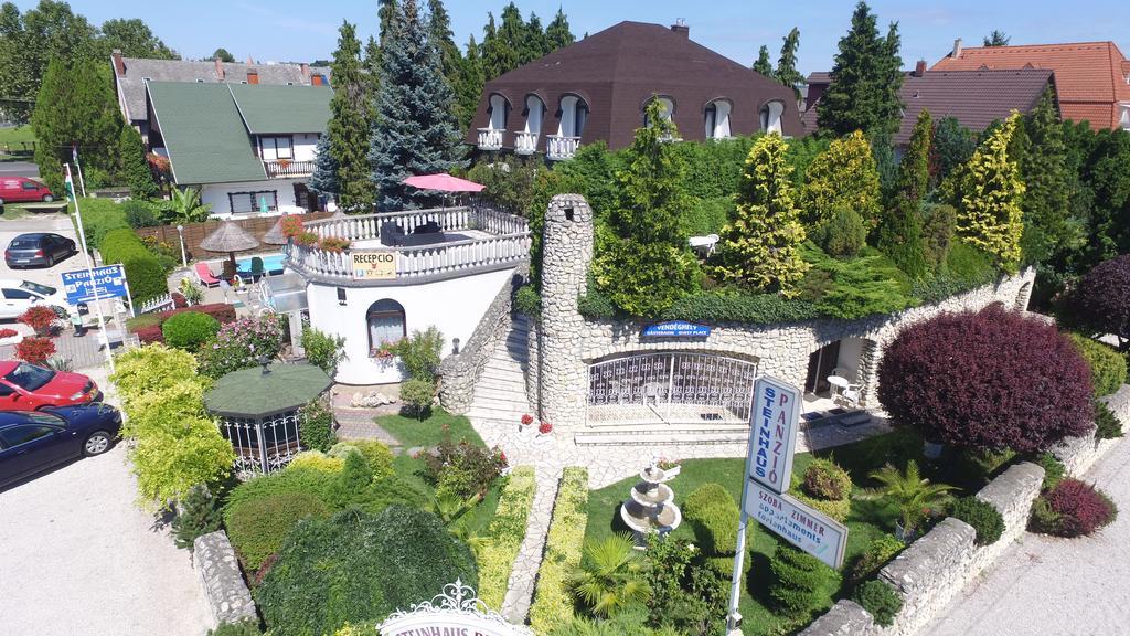 Steinhaus Bed & Breakfast Kestel Dış mekan fotoğraf