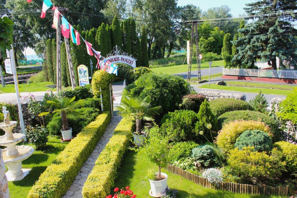Steinhaus Bed & Breakfast Kestel Dış mekan fotoğraf