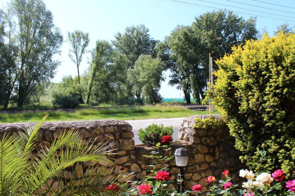 Steinhaus Bed & Breakfast Kestel Dış mekan fotoğraf