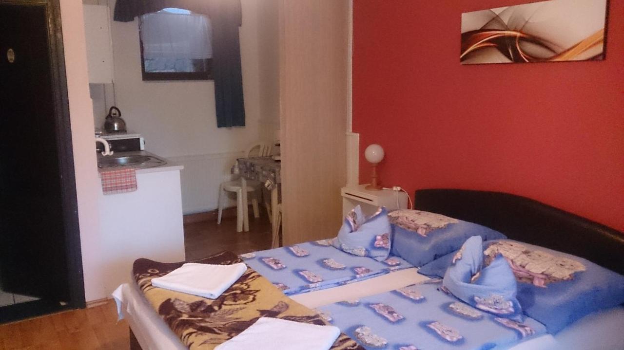 Steinhaus Bed & Breakfast Kestel Dış mekan fotoğraf